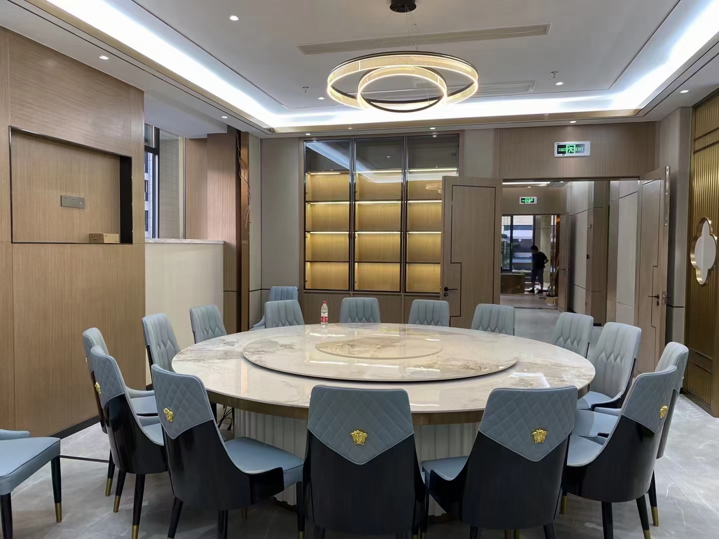 酒店新中式岩板3米电动餐桌大圆桌