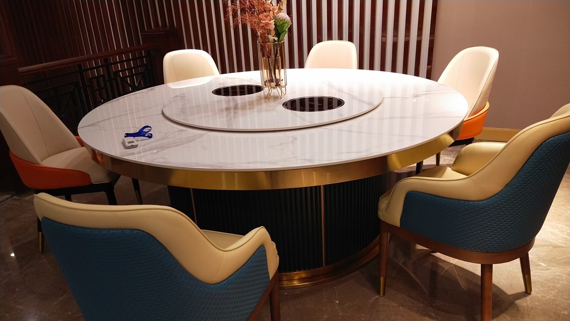 实木欧式餐桌智能欧式餐桌